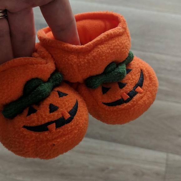 Old Navy Pumpkin Outfit 3-6 Months - Picture 7 of 8